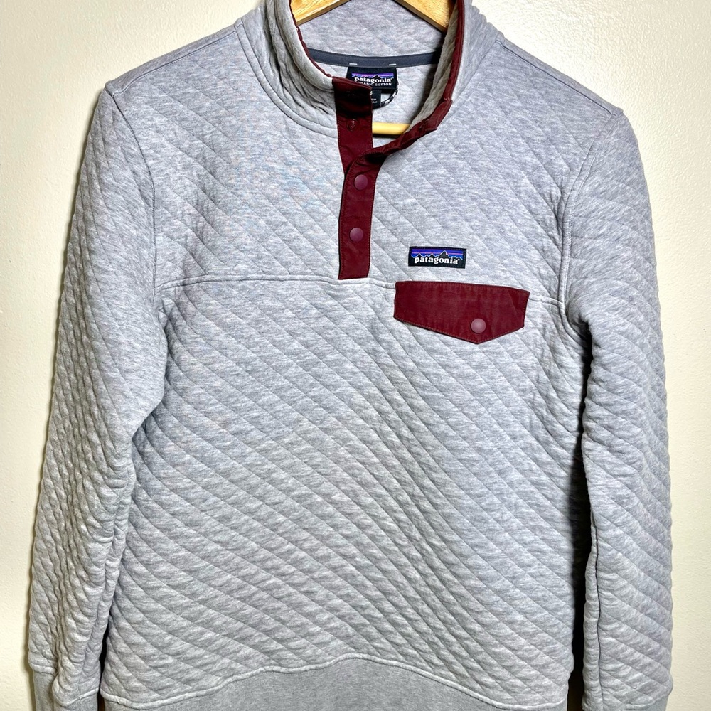 Like new Patagonia Organic Quilted T-Snap Pullover Size Small/Medium